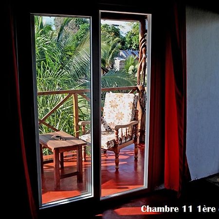 Hotel Chez Yolande Ampangorinana Zewnętrze zdjęcie